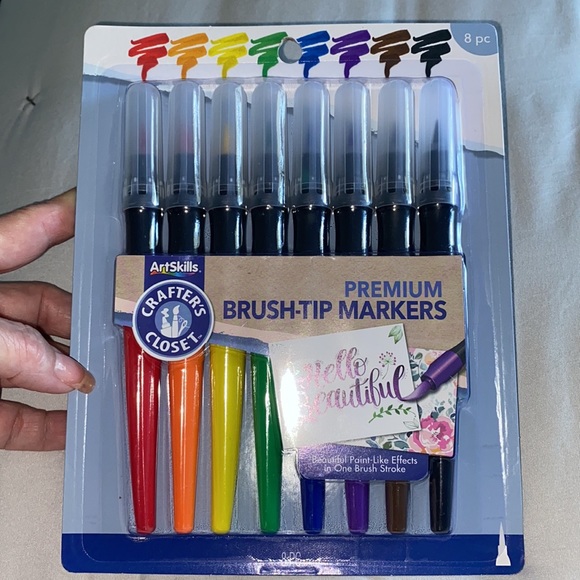 NWT Art Skills 8 pc. Premium Brush Tip Markers - Picture 1 of 6